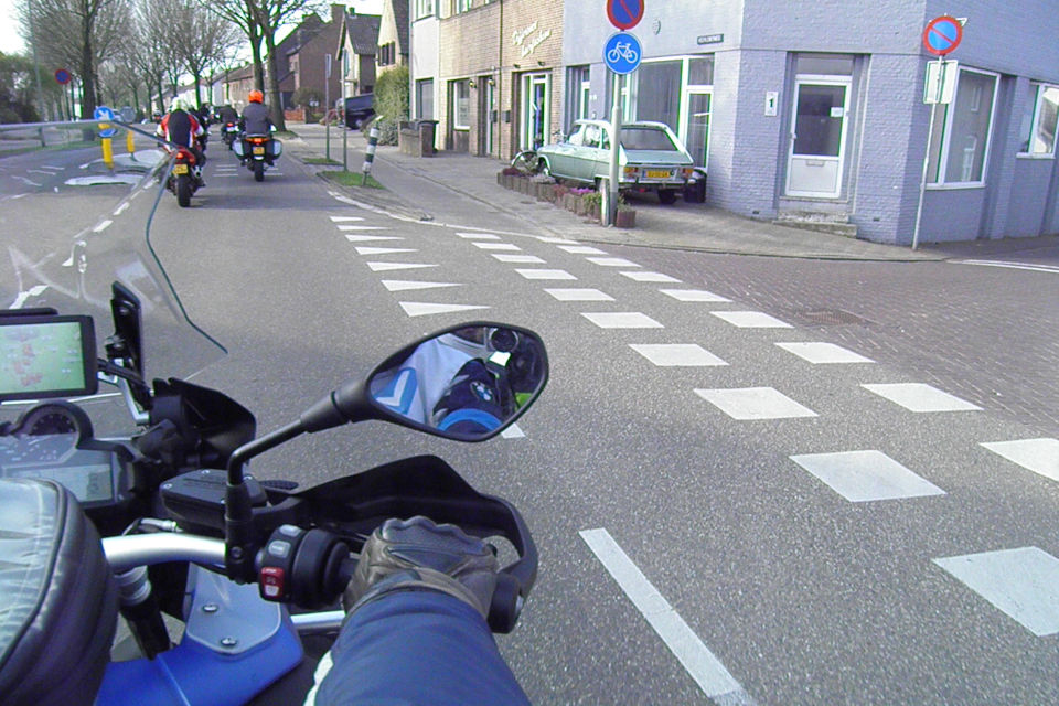 Motorrijbewijspoint Gemert theorie cursus online